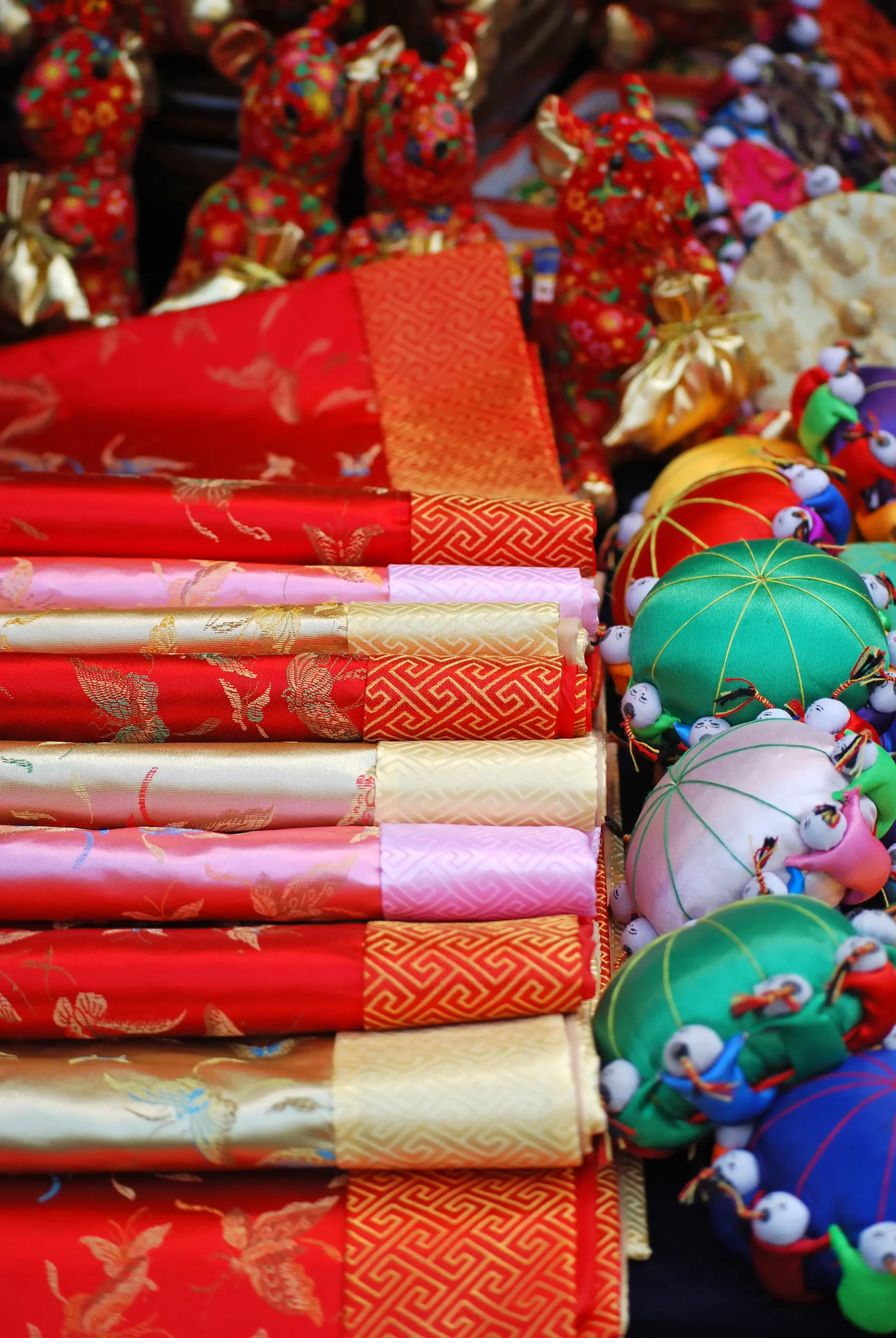 silk saree storage