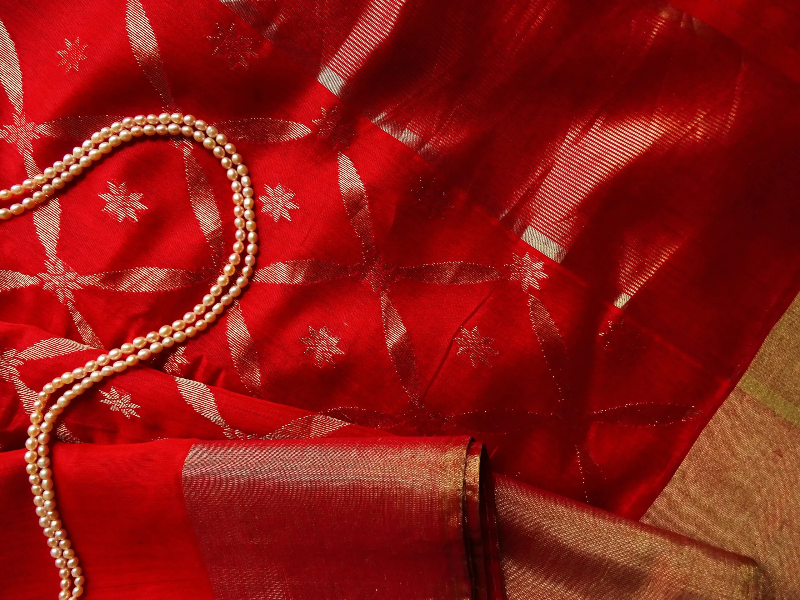 Kalapini Sarees