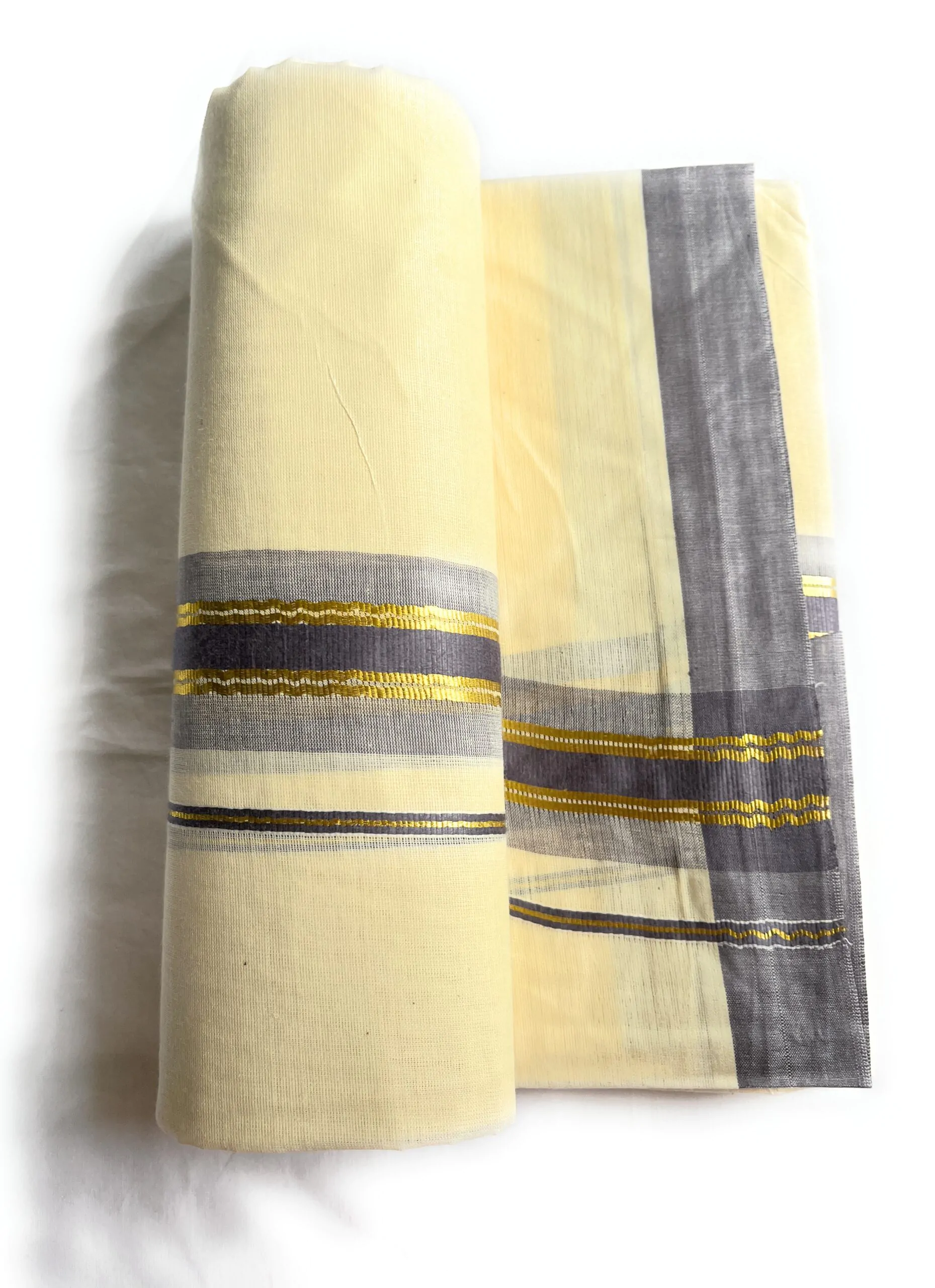 WOODLOOM HANDLOOM MUNDU - Image 4