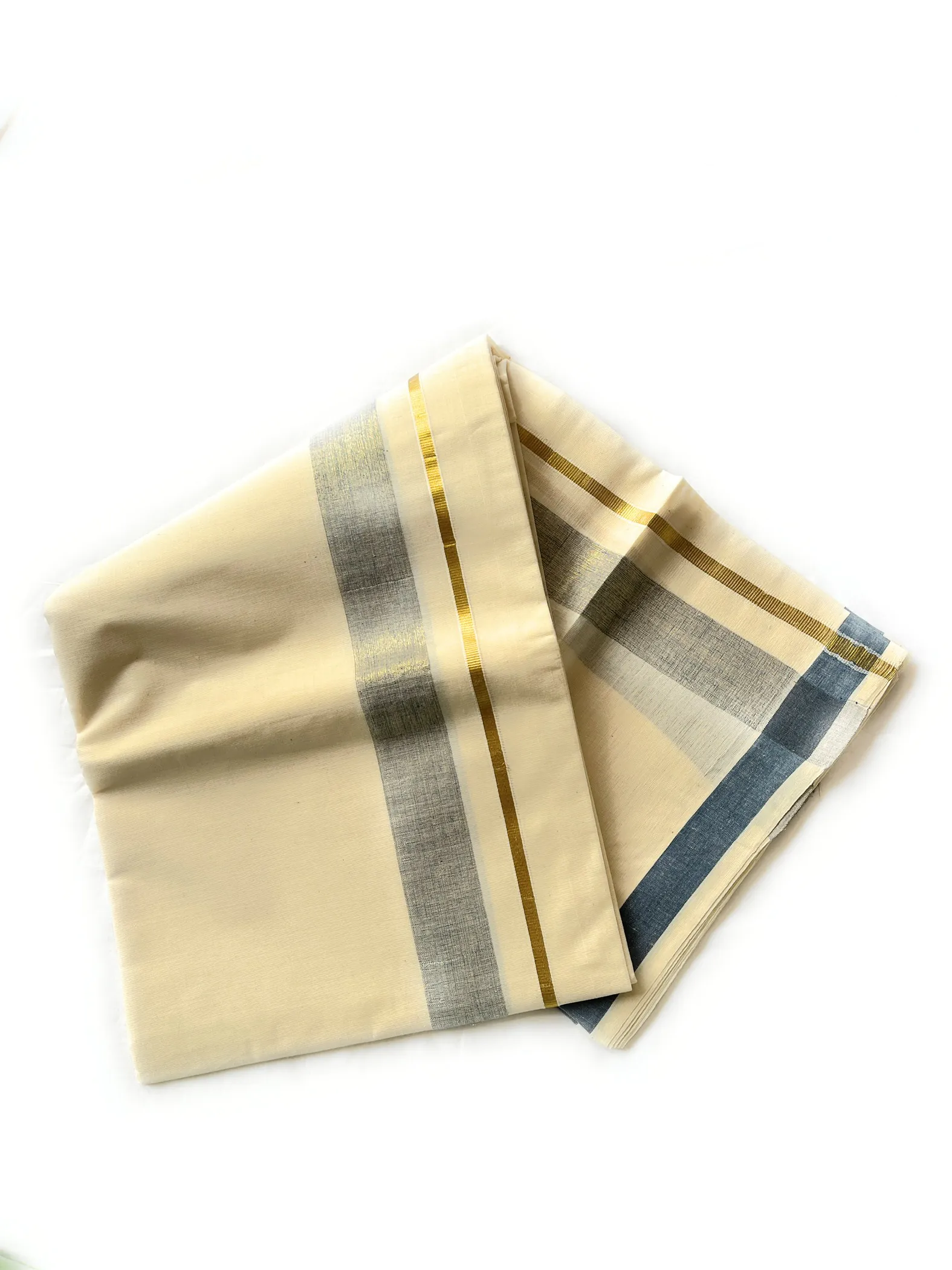 WOODLOOM KERALA HANDLOOM KASAVU MUNDU - Image 2