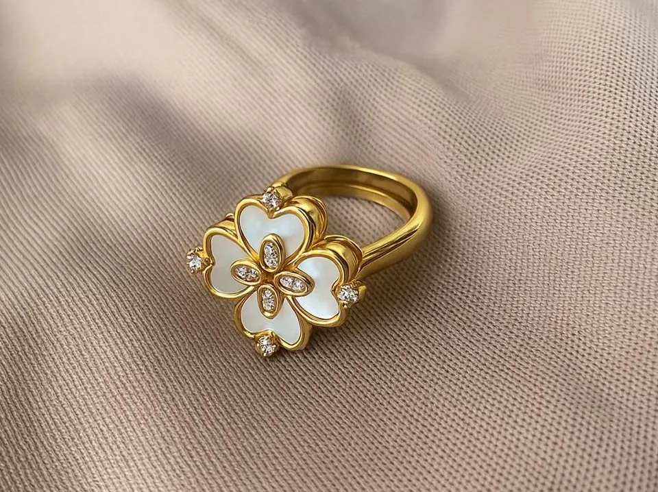 Kallos By Woodenza Floral Ring